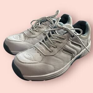 Orthofeet 940 Women's Size 10 D Wide Sneakers Leather Shoes White Whitney